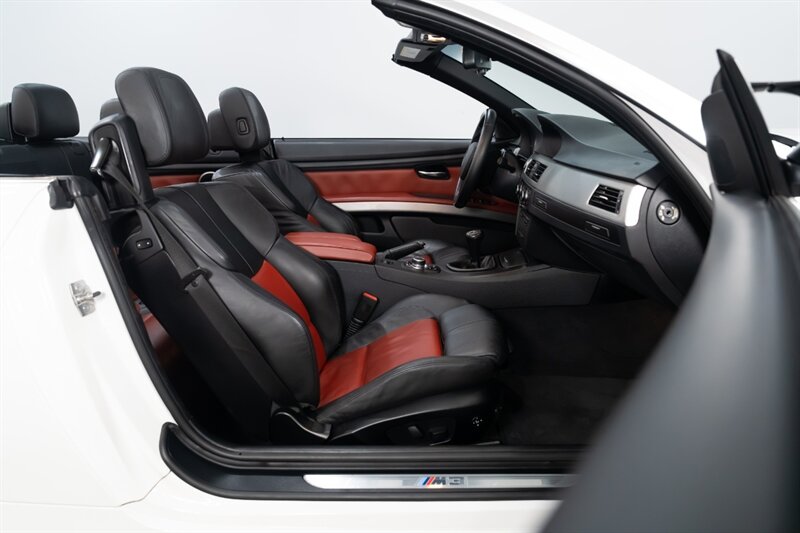 2011 BMW M3 - Photo 30 - Neptune City, NJ 07753