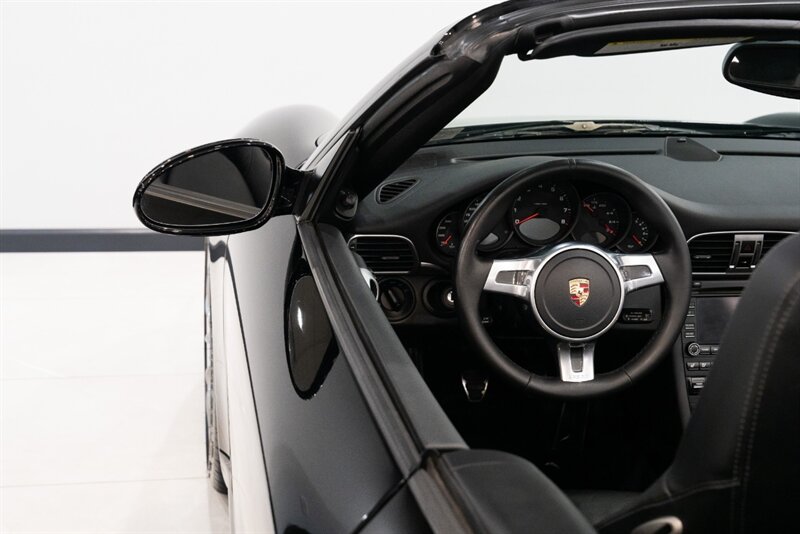 2012 Porsche 911 Black Edition - Photo 12 - Neptune City, NJ 07753
