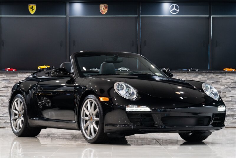 2012 Porsche 911 Black Edition - Photo 6 - Neptune City, NJ 07753