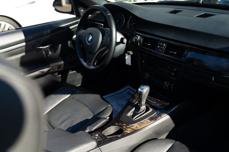 2008 BMW 3 Series 335i   - Photo 17 - Neptune City, NJ 07753
