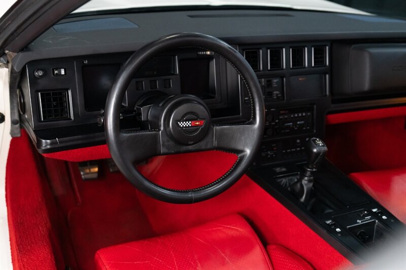 1988 Chevrolet Corvette - Photo 15 - Neptune City, NJ 07753