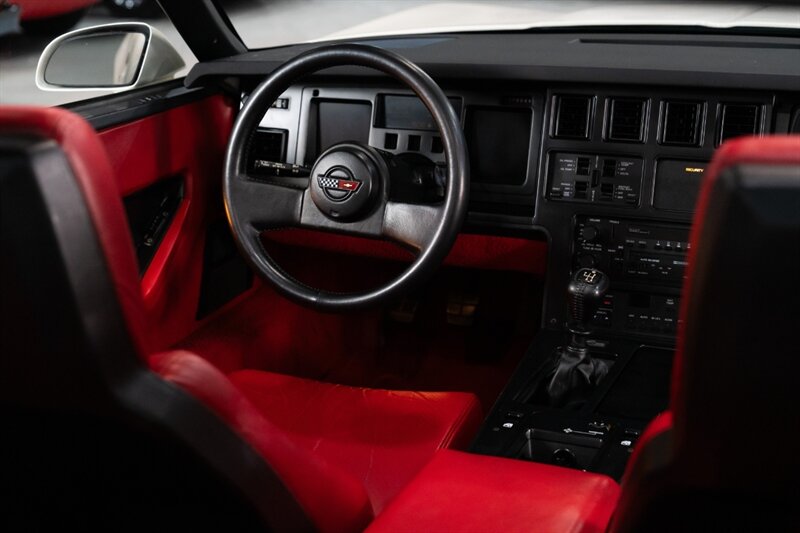 1988 Chevrolet Corvette - Photo 10 - Neptune City, NJ 07753