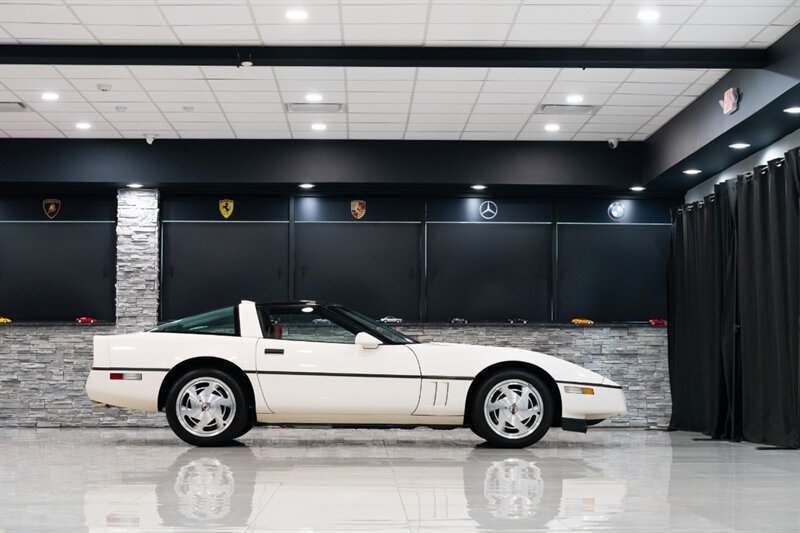 1988 Chevrolet Corvette - Photo 6 - Neptune City, NJ 07753