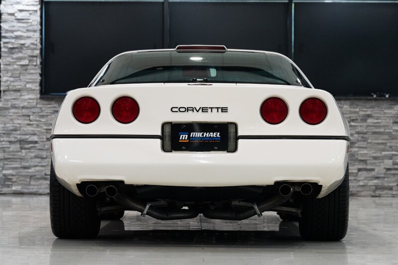 1988 Chevrolet Corvette - Photo 4 - Neptune City, NJ 07753