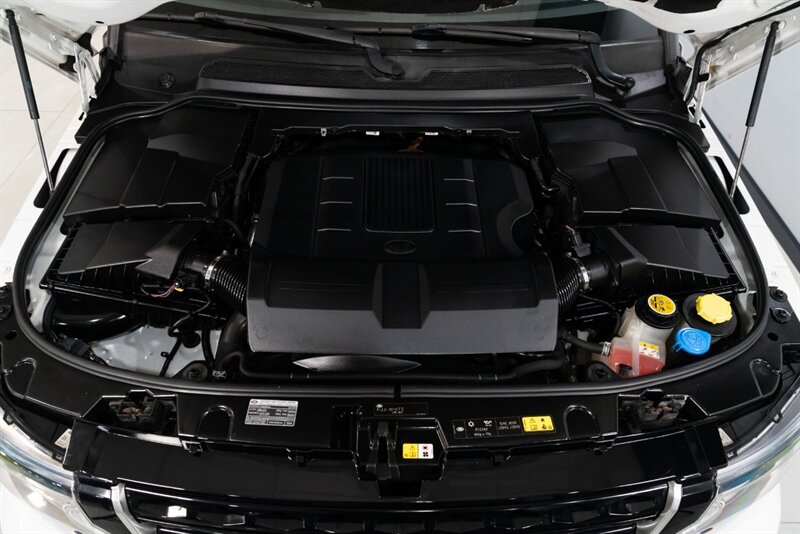 2016 Land Rover LR4 HSE   - Photo 25 - Neptune City, NJ 07753