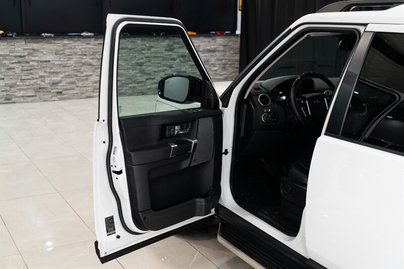 2016 Land Rover LR4 HSE   - Photo 42 - Neptune City, NJ 07753