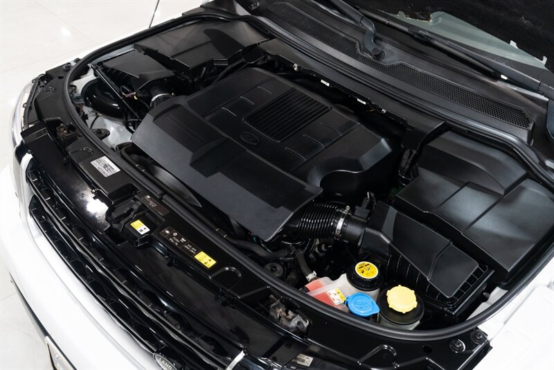 2016 Land Rover LR4 HSE   - Photo 24 - Neptune City, NJ 07753