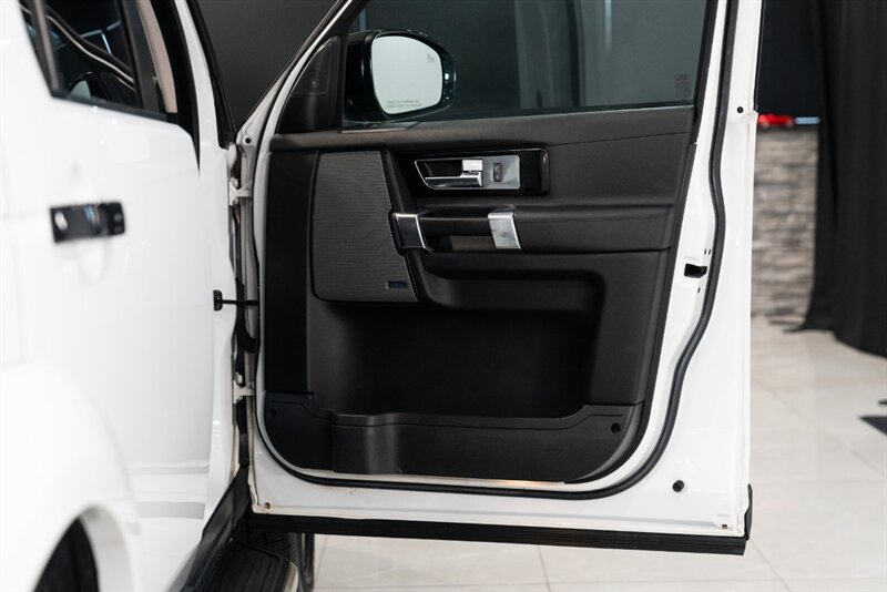 2016 Land Rover LR4 HSE   - Photo 39 - Neptune City, NJ 07753