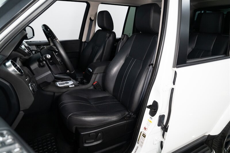 2016 Land Rover LR4 HSE   - Photo 13 - Neptune City, NJ 07753