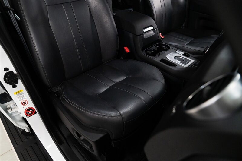 2016 Land Rover LR4 HSE   - Photo 17 - Neptune City, NJ 07753