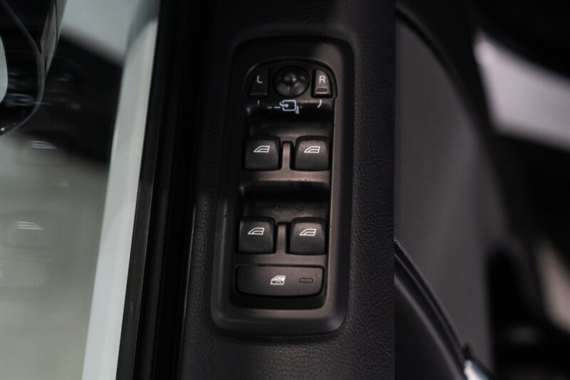 2016 Land Rover LR4 HSE   - Photo 46 - Neptune City, NJ 07753