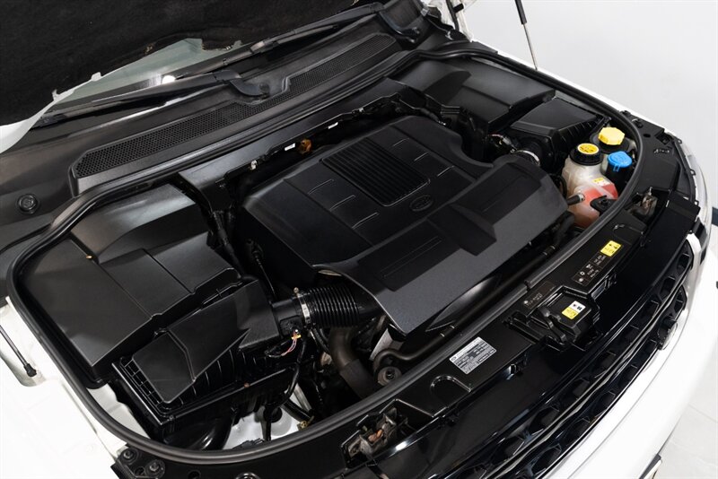 2016 Land Rover LR4 HSE   - Photo 23 - Neptune City, NJ 07753