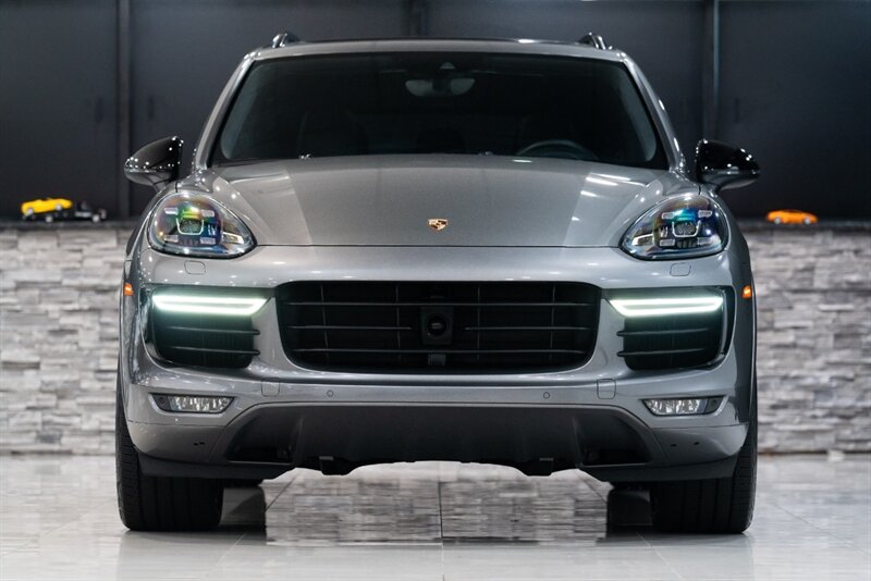 2015 Porsche Cayenne Turbo - Photo 8 - Neptune City, NJ 07753