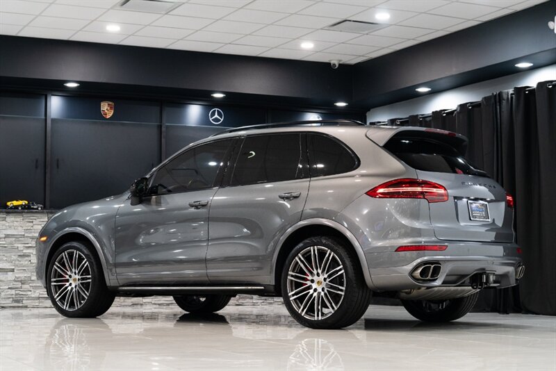 2015 Porsche Cayenne Turbo - Photo 3 - Neptune City, NJ 07753
