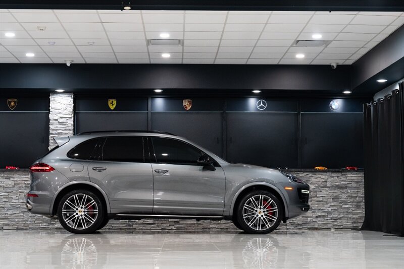 2015 Porsche Cayenne Turbo - Photo 47 - Neptune City, NJ 07753