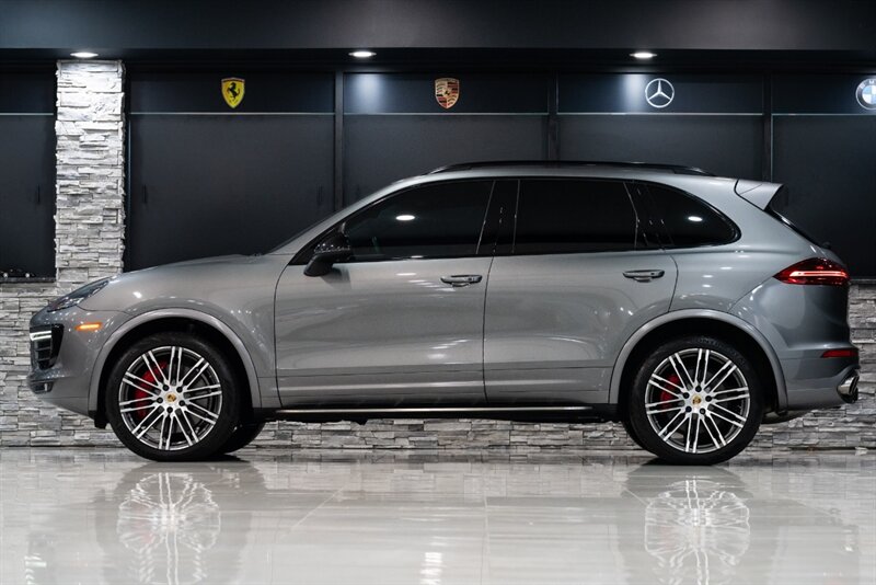 2015 Porsche Cayenne Turbo - Photo 2 - Neptune City, NJ 07753