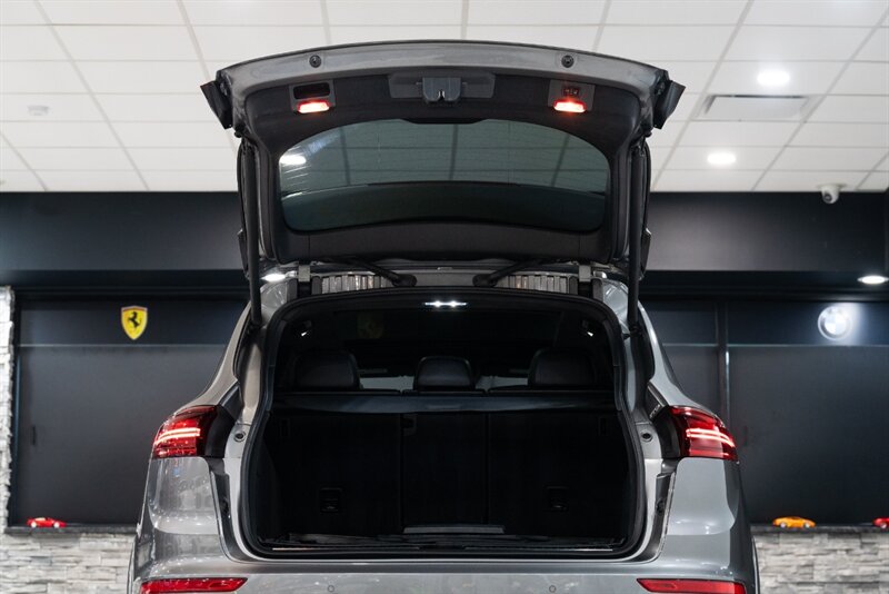 2015 Porsche Cayenne Turbo - Photo 37 - Neptune City, NJ 07753