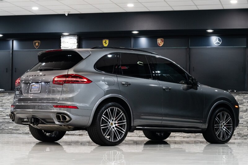 2015 Porsche Cayenne Turbo - Photo 5 - Neptune City, NJ 07753