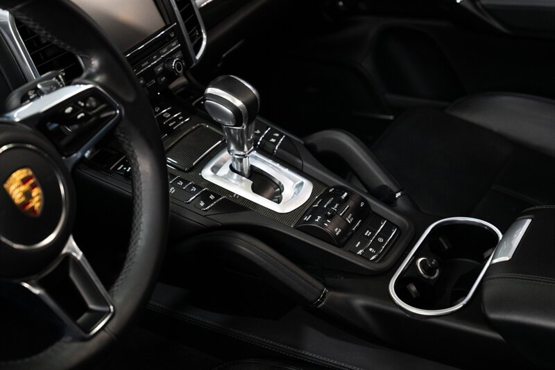 2015 Porsche Cayenne Turbo - Photo 14 - Neptune City, NJ 07753
