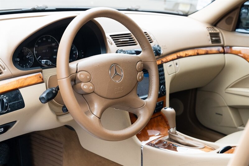 2008 Mercedes-Benz e350   - Photo 19 - Neptune City, NJ 07753