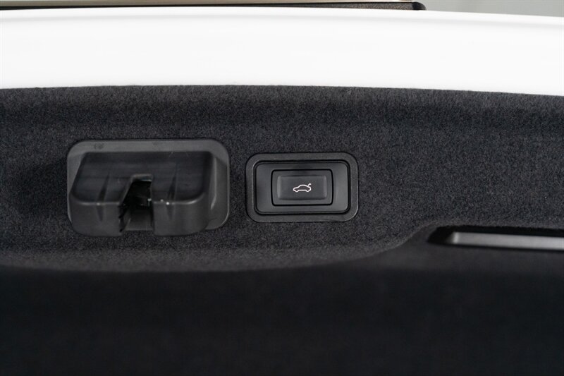 2014 Audi A8 L 3.0 quattro TDI   - Photo 47 - Neptune City, NJ 07753