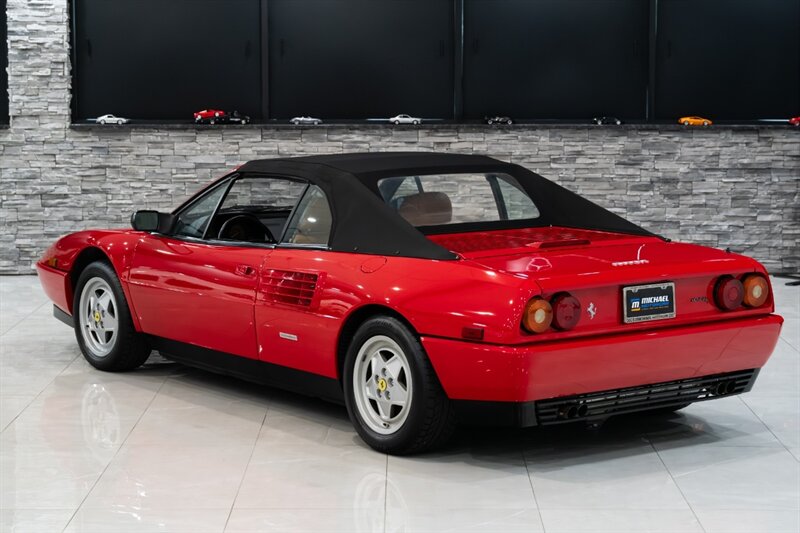 1989 Ferrari Mondial T Cabriolet   - Photo 4 - Neptune City, NJ 07753