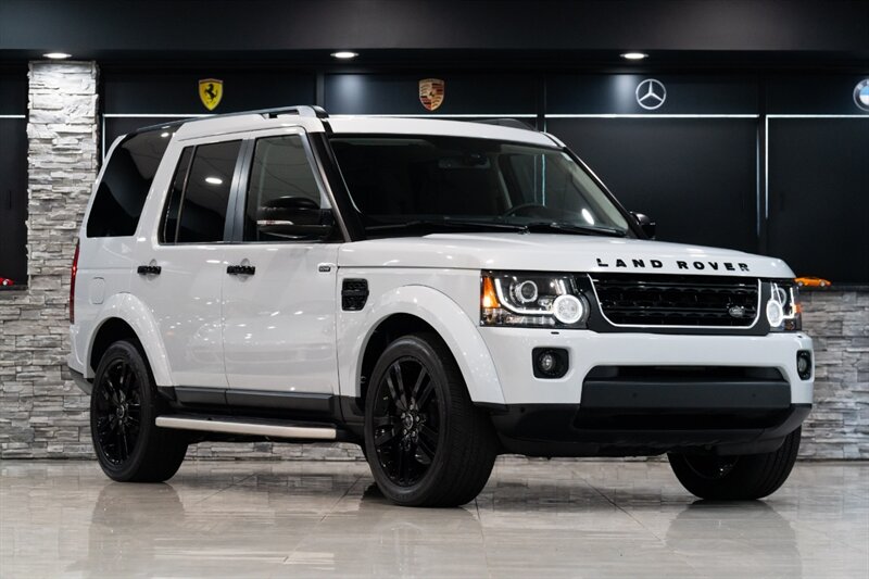 2016 Land Rover LR4 HSE LUX   - Photo 8 - Neptune City, NJ 07753