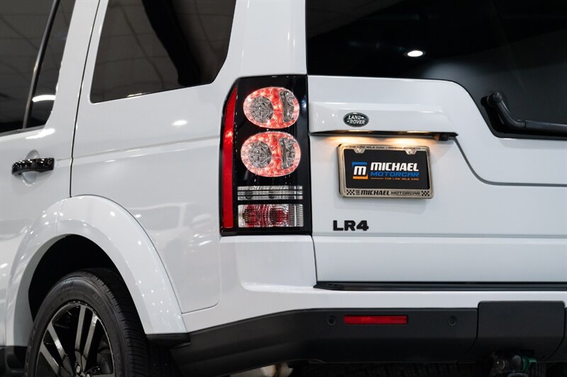 2016 Land Rover LR4 HSE LUX   - Photo 42 - Neptune City, NJ 07753