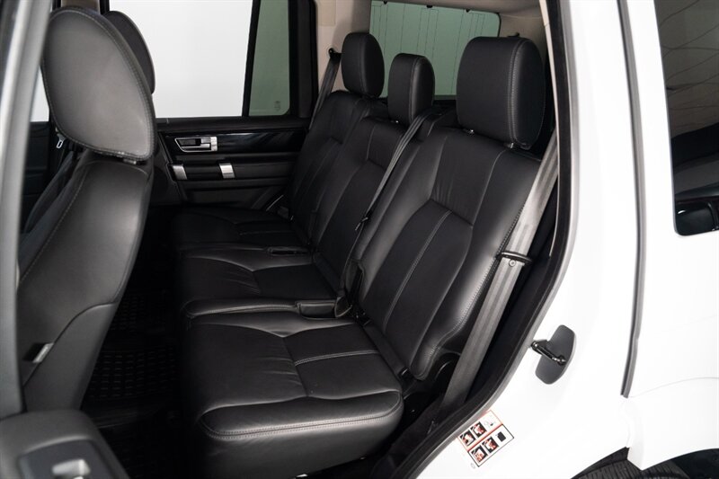 2016 Land Rover LR4 HSE LUX   - Photo 15 - Neptune City, NJ 07753