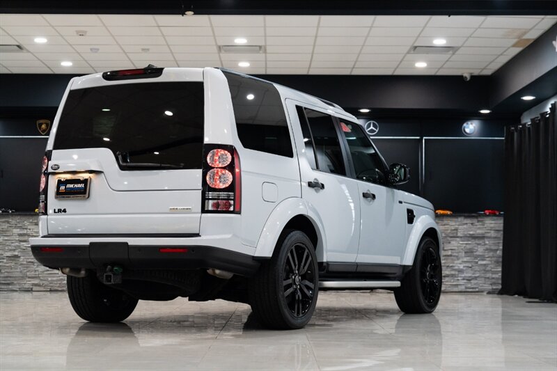 2016 Land Rover LR4 HSE LUX   - Photo 46 - Neptune City, NJ 07753