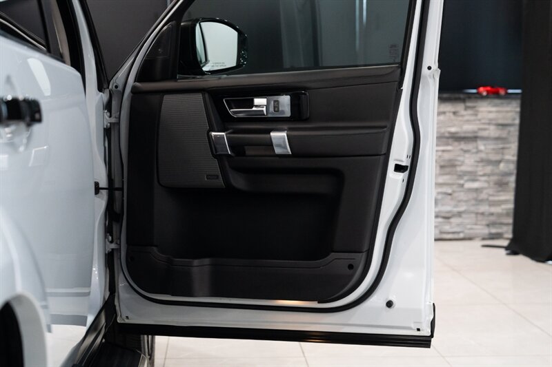 2016 Land Rover LR4 HSE LUX   - Photo 53 - Neptune City, NJ 07753
