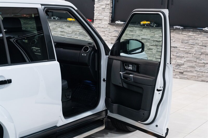 2016 Land Rover LR4 HSE LUX   - Photo 55 - Neptune City, NJ 07753