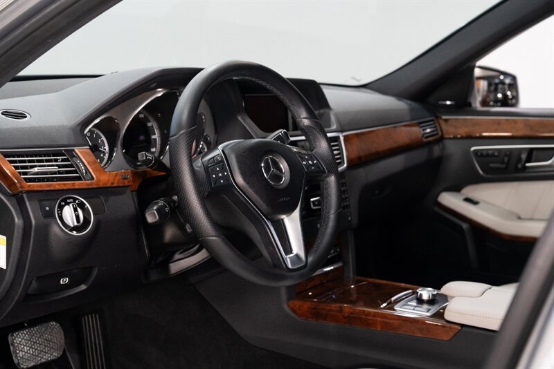 2013 Mercedes-Benz E 350 Luxury   - Photo 23 - Neptune City, NJ 07753