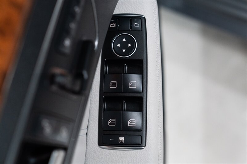 2013 Mercedes-Benz E 350 Luxury   - Photo 31 - Neptune City, NJ 07753