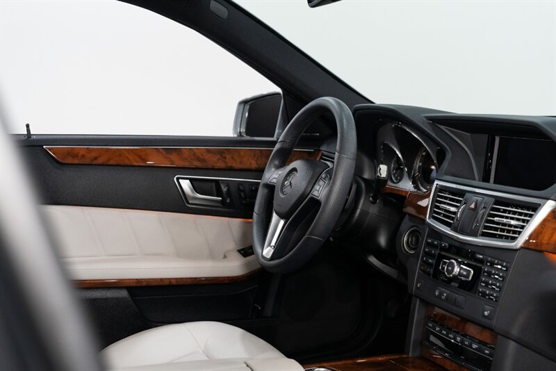 2013 Mercedes-Benz E 350 Luxury   - Photo 27 - Neptune City, NJ 07753
