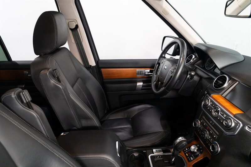 2011 Land Rover LR4   - Photo 26 - Neptune City, NJ 07753