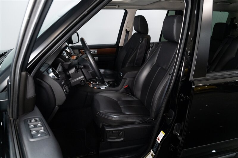 2011 Land Rover LR4   - Photo 19 - Neptune City, NJ 07753