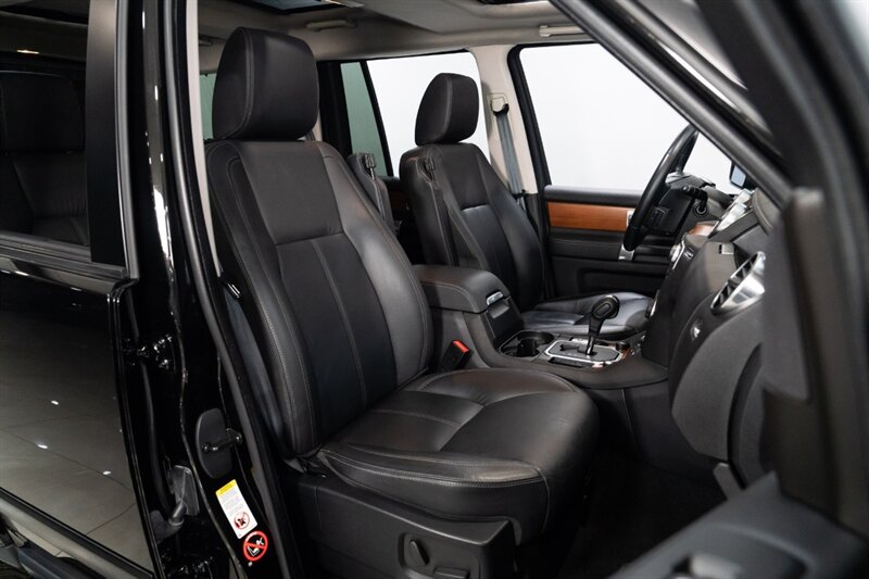 2011 Land Rover LR4   - Photo 27 - Neptune City, NJ 07753