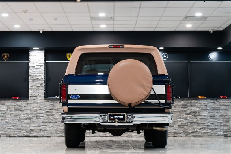 1995 Ford Bronco Eddie Bauer   - Photo 15 - Neptune City, NJ 07753