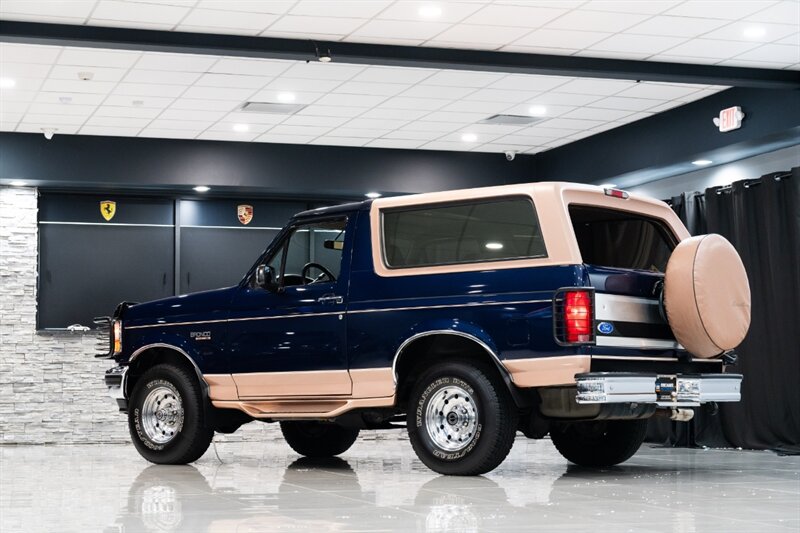 1995 Ford Bronco Eddie Bauer   - Photo 18 - Neptune City, NJ 07753