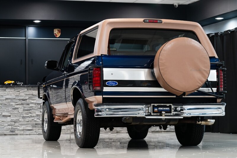 1995 Ford Bronco Eddie Bauer   - Photo 16 - Neptune City, NJ 07753