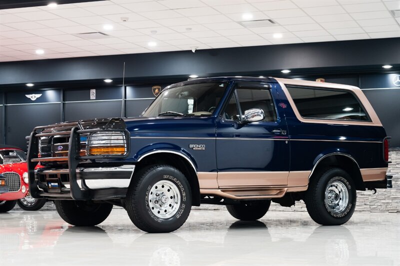 1995 Ford Bronco Eddie Bauer   - Photo 13 - Neptune City, NJ 07753