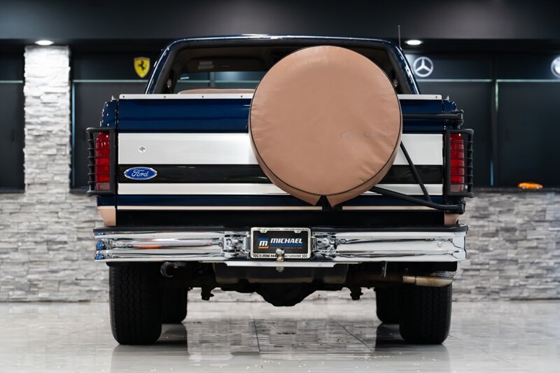 1995 Ford Bronco Eddie Bauer   - Photo 5 - Neptune City, NJ 07753
