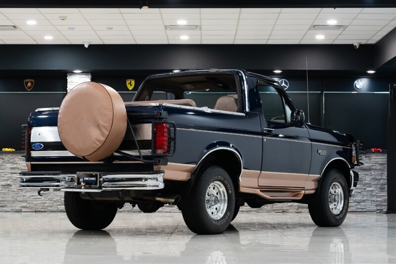 1995 Ford Bronco Eddie Bauer   - Photo 6 - Neptune City, NJ 07753