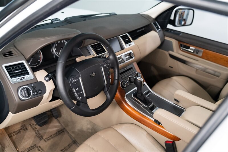 2011 Land Rover Range Rover Sport HSE   - Photo 37 - Neptune City, NJ 07753