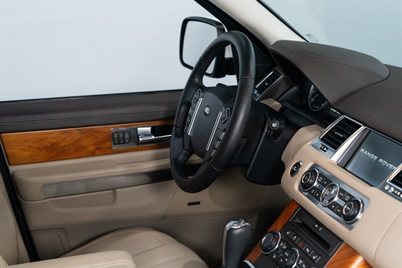 2011 Land Rover Range Rover Sport HSE   - Photo 25 - Neptune City, NJ 07753