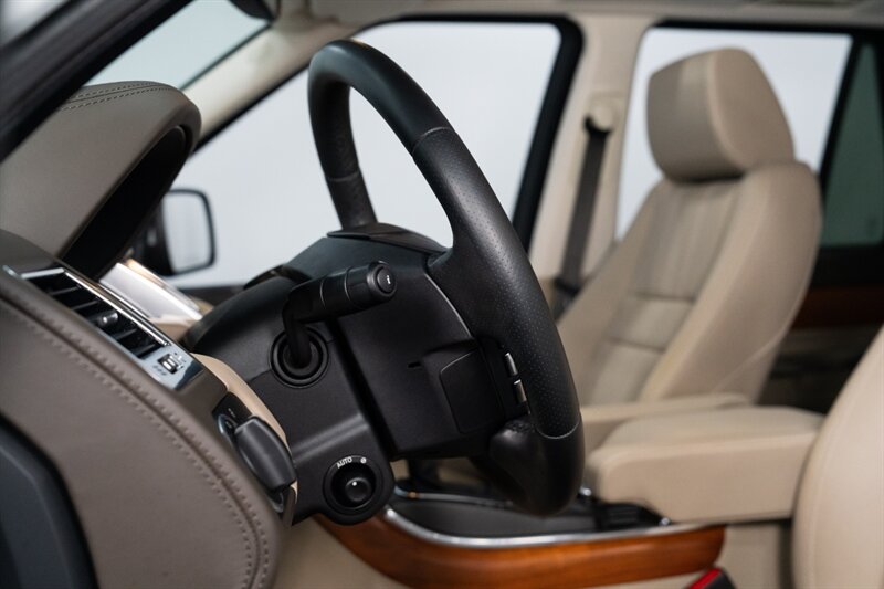 2011 Land Rover Range Rover Sport HSE   - Photo 40 - Neptune City, NJ 07753