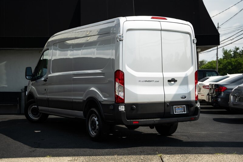2016 Ford Transit 250 - Photo 4 - Neptune City, NJ 07753