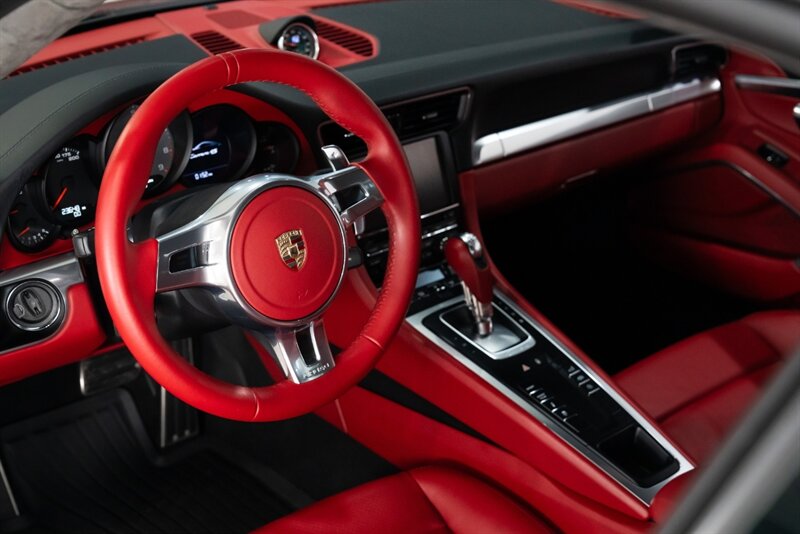 2013 Porsche 911 Carrera 4S - Photo 54 - Neptune City, NJ 07753