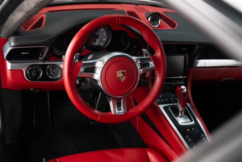 2013 Porsche 911 Carrera 4S - Photo 19 - Neptune City, NJ 07753